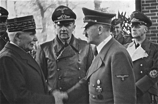 bundesarchiv_bild_183-h25217_henry_philippe_petain_und_adolf_hitler