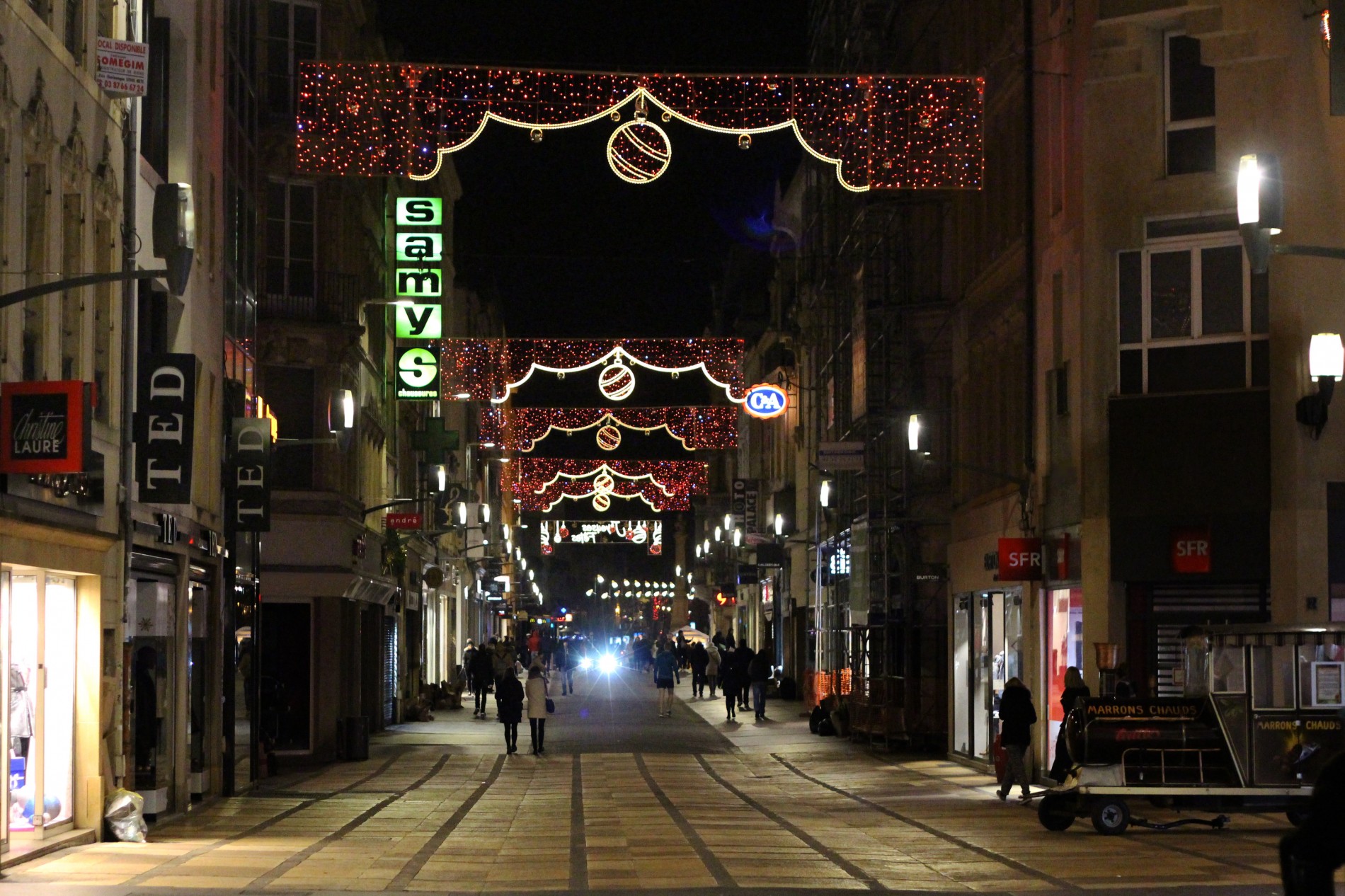 Metz la nuit