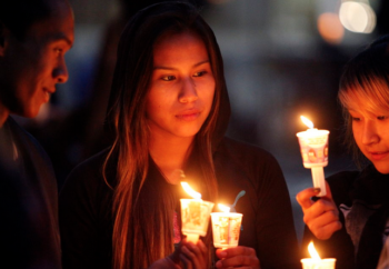 Des femmes amérindiennes se rassemblent pour commémorer la mémoire de femmes assassinées ou disparues