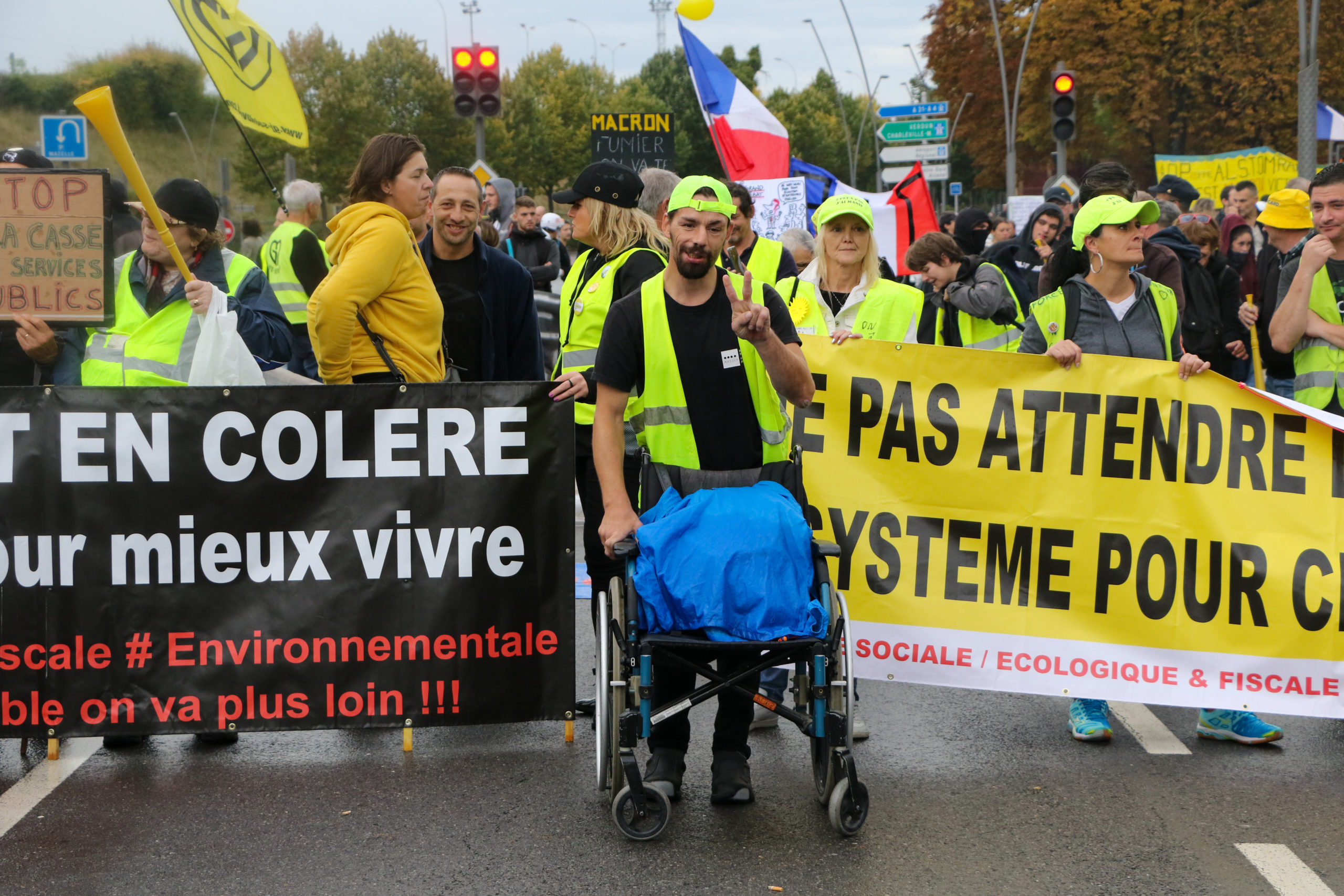 Pierre Frederik Zieba au départ de la manifestation des Gilets Jaunes à Metz pour l'acte 49. Samedi 12 octobre 2019. Maxime Gonzales / Webullition